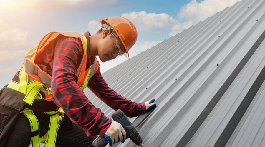 Professional Emergency Roof Repairs services in Hammon, OK